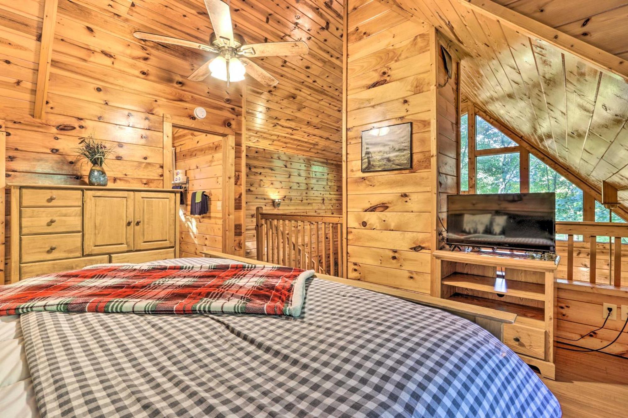 Cozy Mountain Cabin In Perfect Location Севьервилл Экстерьер фото