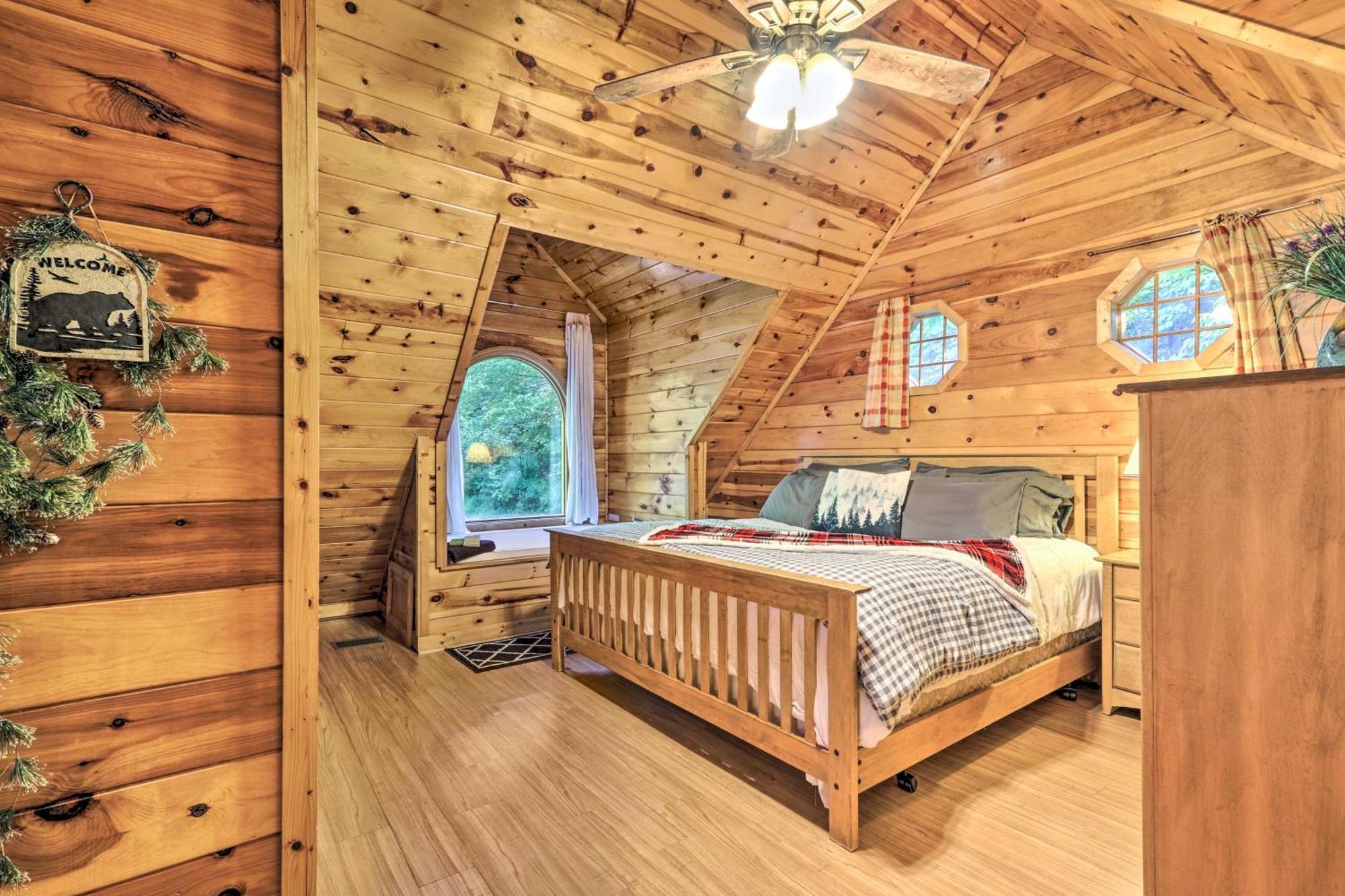 Cozy Mountain Cabin In Perfect Location Севьервилл Экстерьер фото
